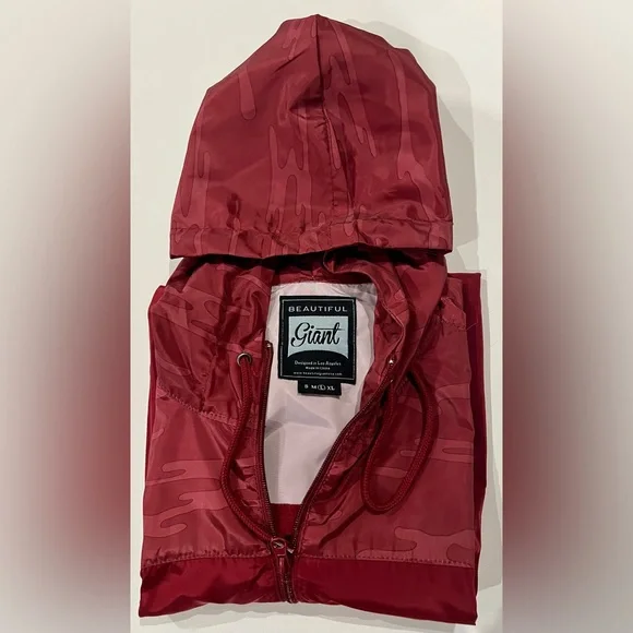 BEAUTIFUL GIANT LA Rain Coat Jacket Deep Red Camouflage Large Drawstring - Picture 11 of 11